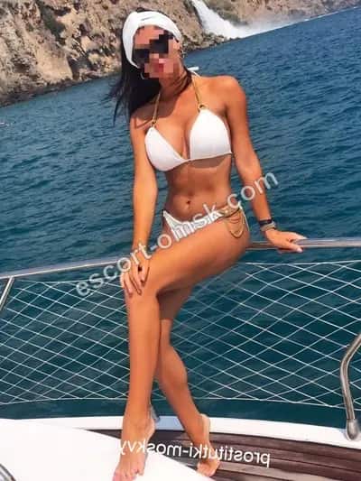 Алина