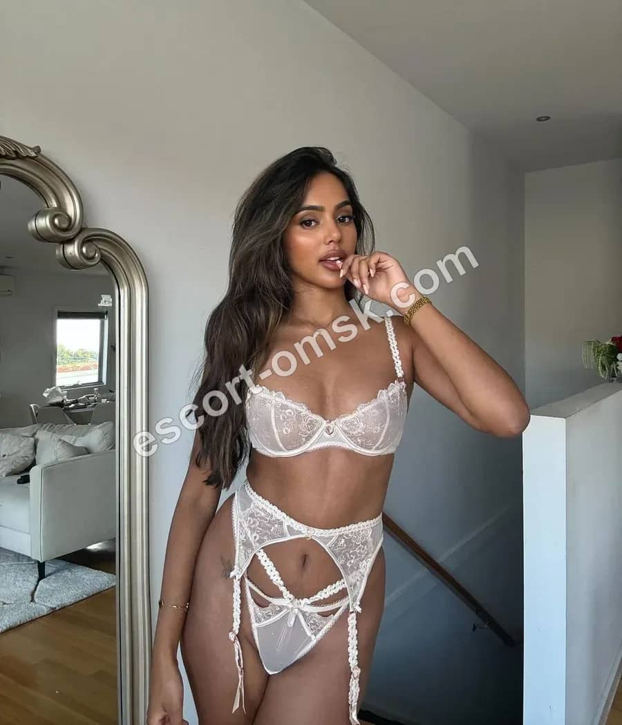 YASMINA
