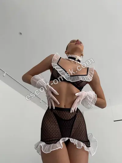 Камилла Анал — фото 1